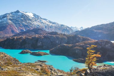 Arjantin, Güney Amerika 'daki Perito Moreno Ulusal Parkı' nda fantastik dağ manzaraları.