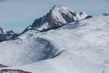 Cordillera Blanca, Peru, Güney Amerika 'daki güzel dağ manzaraları