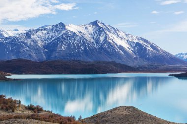 Arjantin, Güney Amerika 'daki Perito Moreno Ulusal Parkı' nda fantastik dağ manzaraları.