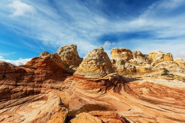 Vermillion kayalıklarla manzara