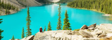 Banff Ulusal Parkı 'nda göl