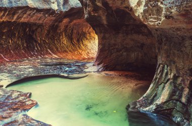 Narrows Zion National Park
