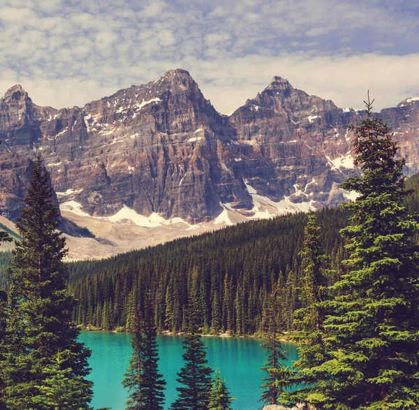 Lindo lago Moraine — Fotografia de Stock