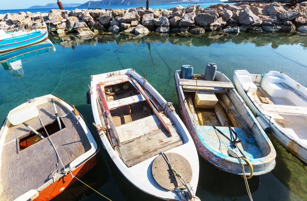 Barcos de pesca em Grecia — Fotografia de Stock