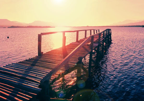 Beautiful Wooden boardwalk — Stock Photo, Image