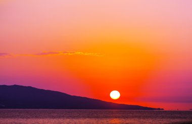 güzel renkli gün batımı