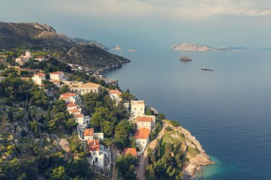 Orijinal Hydra Adası