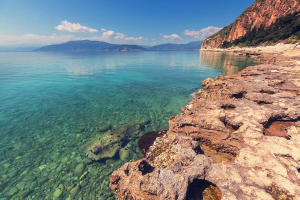 Όμορφη βραχώδη ακτή — Φωτογραφία Αρχείου