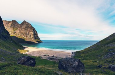 Yunanistan kayalık sahil şeridi