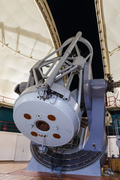 Telescopio óptico grande —  Fotos de Stock
