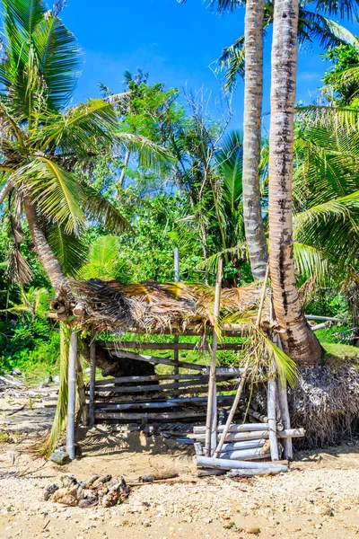 Tropisch strand Shelter — Stockfoto