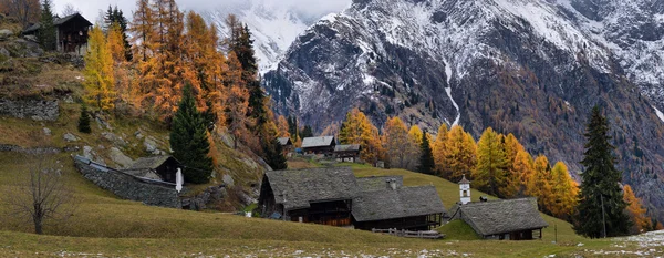 Panorama alpino — Fotografia de Stock