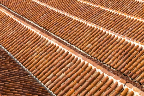 Ziegel auf den Dächern — Stockfoto