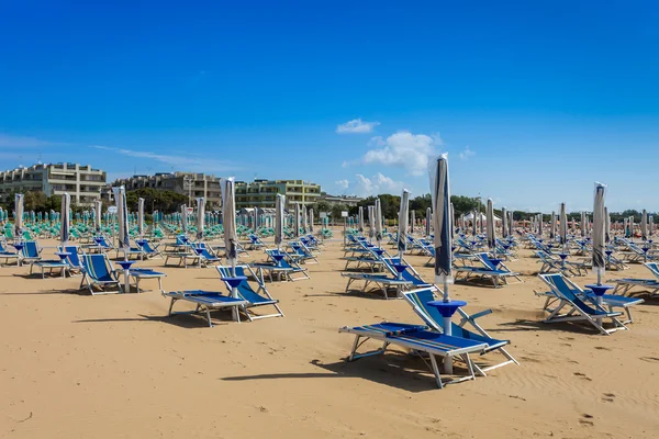 Empty beach — Stock Photo, Image