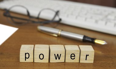 Tahta ıstampayla kelime gücüyle 