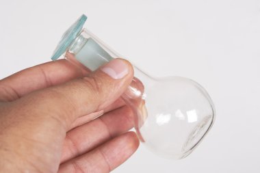 Laboratuvarda çalışan