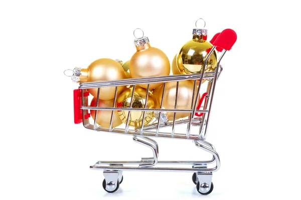 Weihnachtsspielzeug im Warenkorb — Stockfoto
