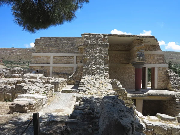 Ruinas del Palacio Minoico de Knossos en Heraklion, Grecia — Foto de Stock