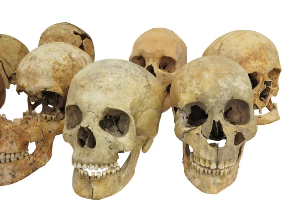 Oude archeologische vondst menselijke schedel schedel geïsoleerd op wit — Stockfoto