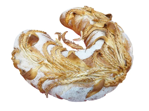 Grote brood met mooie decoratie op wit wordt geïsoleerd — Stockfoto