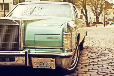 Lincoln Continental araba.