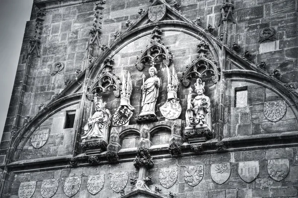 Charles Bridge gate em Praga . — Fotografia de Stock