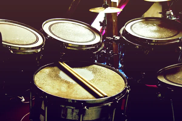 Conceptuele afbeelding van drums. — Stockfoto