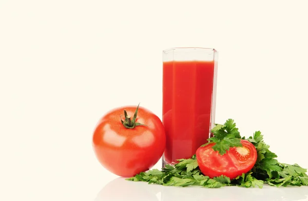 Rote Tomaten und Petersilie — Stockfoto