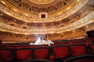 Mutlu gelin ve damat düğünlerinde 