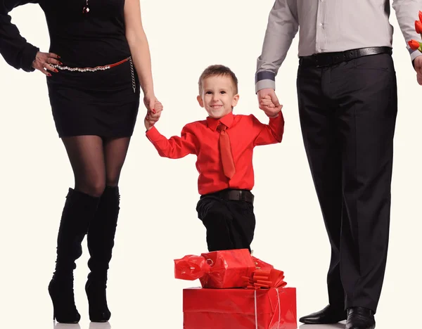 Een gelukkige familie op witte achtergrond — Stockfoto