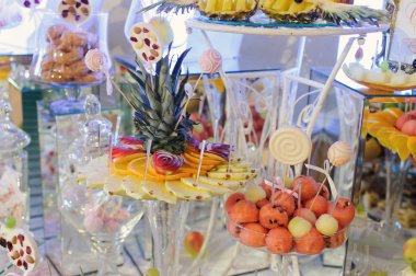 Ziyafet tablo farklı meyve ile