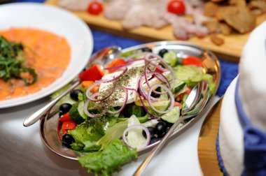 Tablo catering hizmeti ile gümüş ayarla