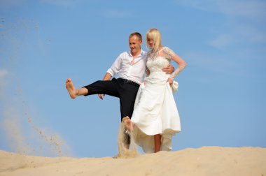 Mutlu gelin ve damat düğünlerinde 