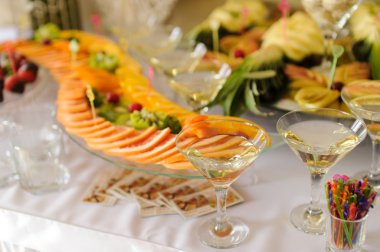 Ziyafet tablo farklı meyve ile