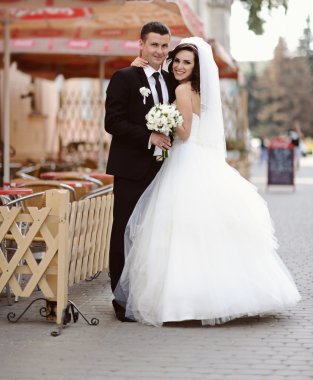 Mutlu gelin ve damat düğünlerinde 