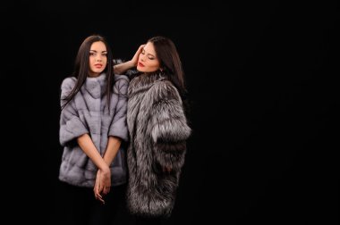 Güzellik moda Model kız mavi vizon kürk ceket