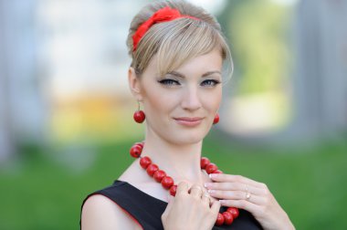 Güzel bir kadının portresi 