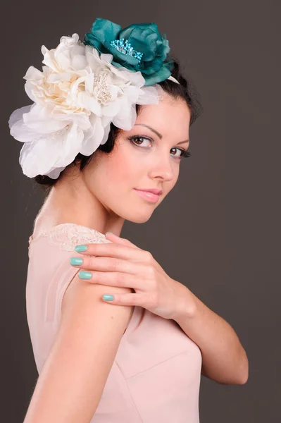 Retrato de mujer hermosa — Foto de Stock