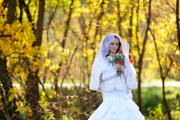 Jonge bruid — Stockfoto