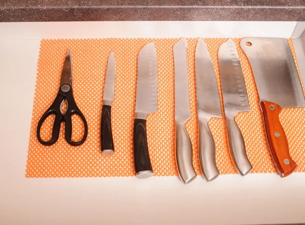 Zestaw noży kuchennych stalowych — Zdjęcie stockowe