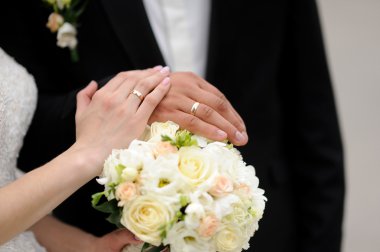 Mutlu gelin ve damat düğünlerinde