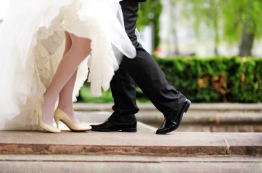 Gelin ve damat bacaklar