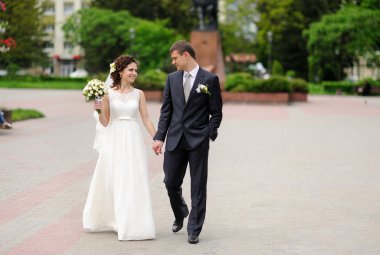 Mutlu gelin ve damat düğünlerinde 