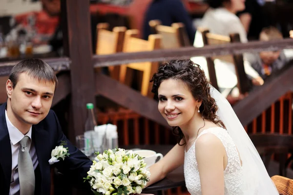 Mutlu gelin ve damat düğünlerinde 