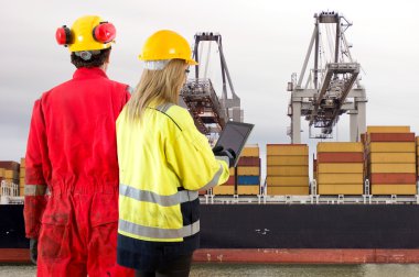 İki dockers zor şapka