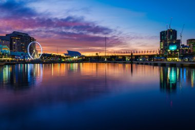 Darling harbour adlı gece