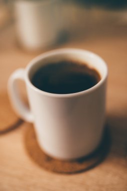 sabah beyaz fincan kahve