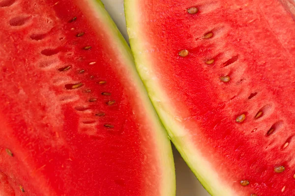 Nahaufnahme von aufgeschnittenen Wassermelonenfrüchten — Stockfoto