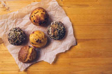 Proja pasta olarak da adlandırılan ev yapımı tuzlu kek