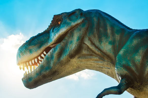 Tyrannosaurus i Novi Sad Dino Park — Stockfoto